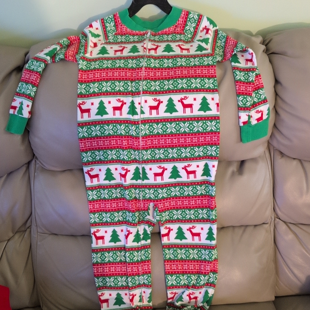 Festive Sara's Prints 4t Red and Green Sweater And Reindeer Holiday Footie PJ.